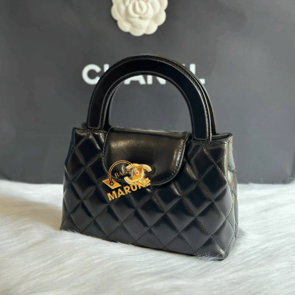 Túi Xách Nữ Hàng Hiệu Nel Kelly 19cm da bê màu đen khóa màu vàng.